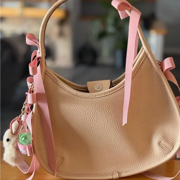 Coach pink bows bag - Picture 3 of 4